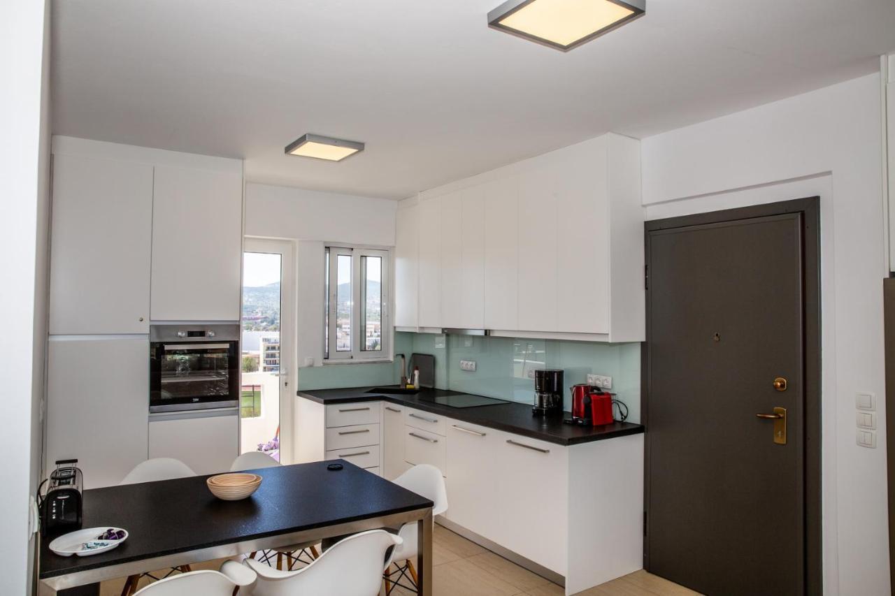 Komfort City Apartment "Elias" Mit Meerblick In Lavrio Екстер'єр фото